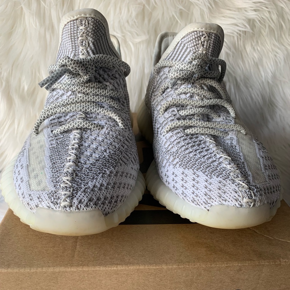 Yeezy ‘Static’ non reflective